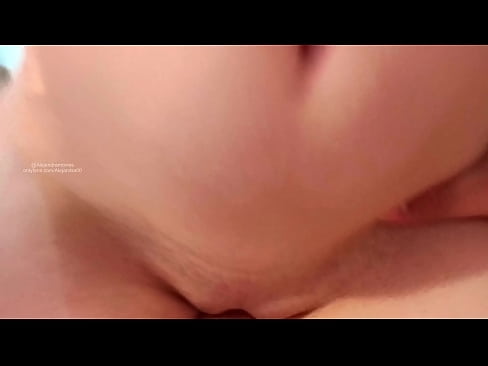 ❤️ Spavao sam u sestrinoj sobi i tako sam se probudio ️ Prelijepi porno na bs.wassell.ru ❤